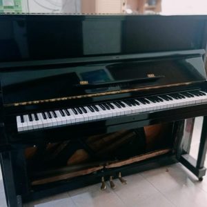 JUAL PIANO FOREST MURAH BEKAS kondisi RUSAK bagi kolektor MUSIK